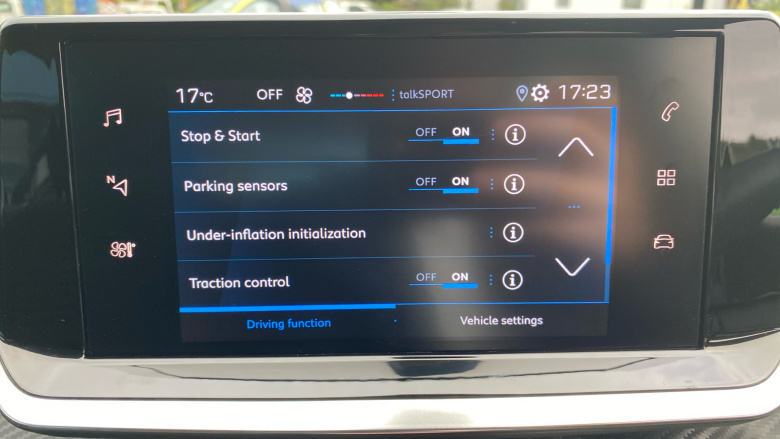 Peugeot 208 1.2 PureTech Active Premium 5dr Petrol Hatchback